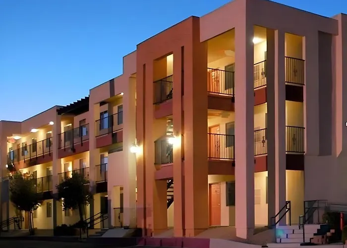 Nellis Suites At Main Gate